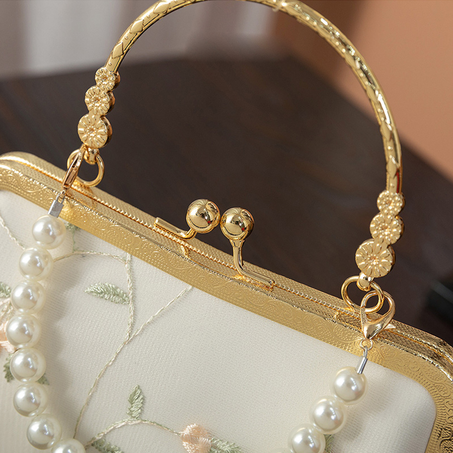 Vintage Lace Embroidery Women  - Women'S Accessories Purse 评论和价格