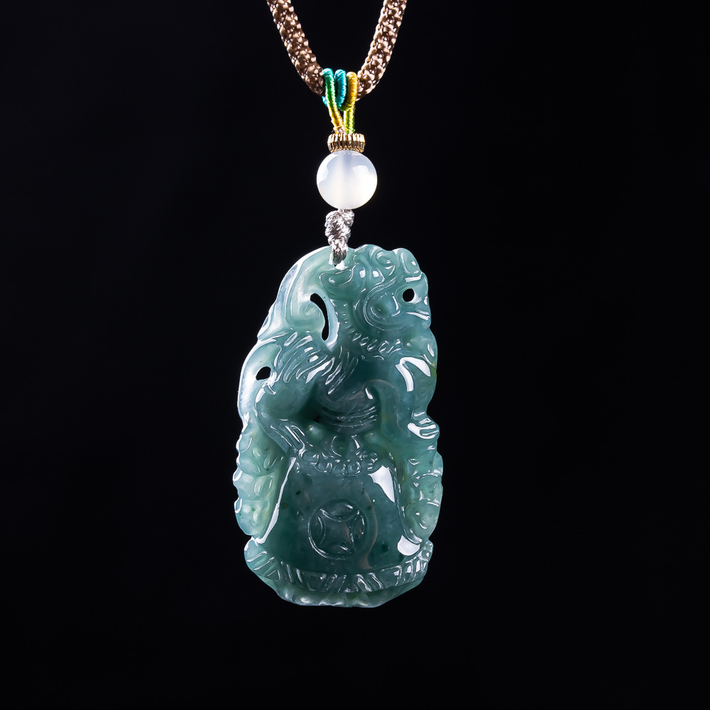 Burmese Jadeite Pixiu Pendant  - Women'S Accessories 评论和价格