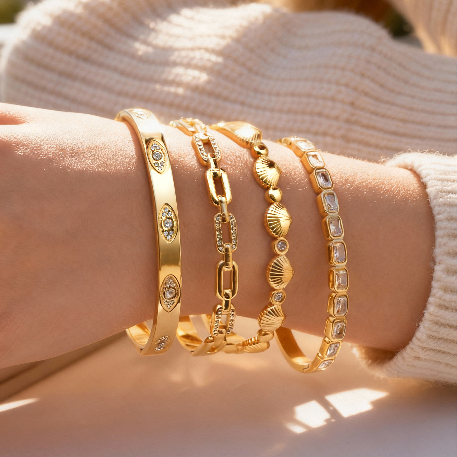 14K Gold Plated Bracelets for  - Evil Eye Bracelet 评论和价格